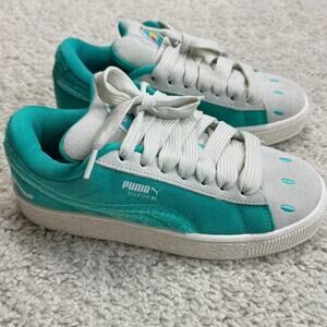 Puma Suede Squishmallow Winston Sneakers Teal Blue Girls Size 5 Big Kids